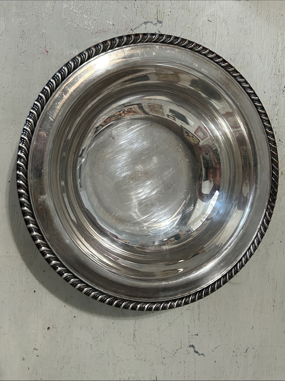 Classic Silver-Tone Decorative Serving Bowl with Rope Edge